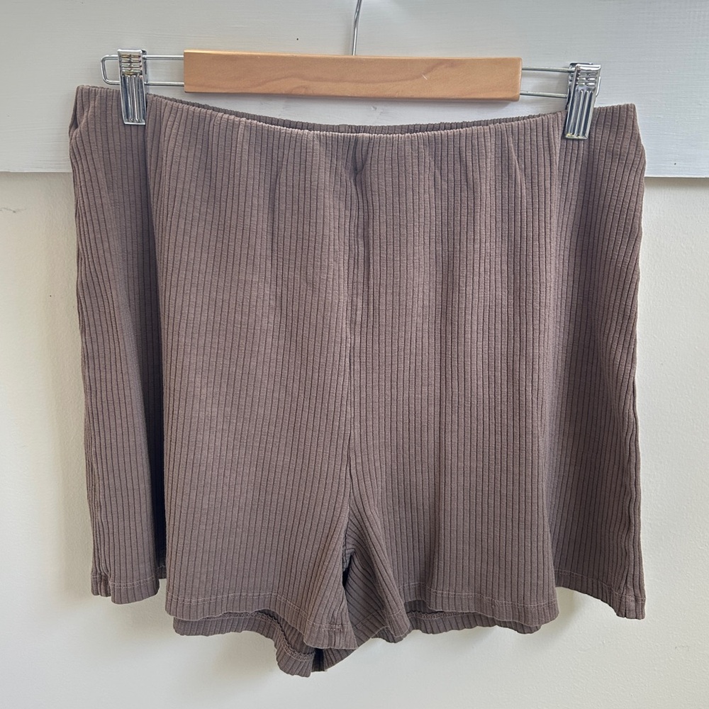 Vetta Capsule Ribbed Knit Lounge Shorts Large